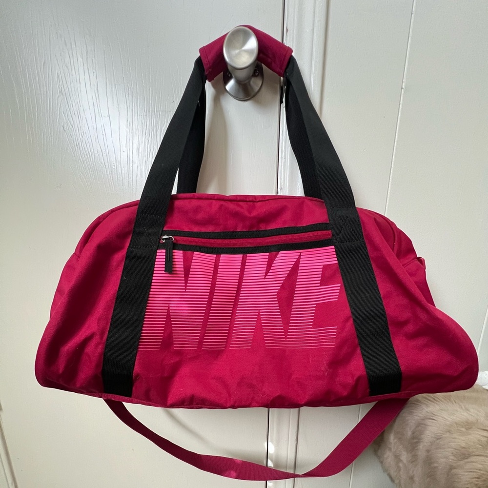 NIKE Gym Bag
